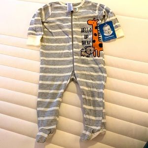 Gerber Sleep N Play. Unisex Size 6-9months. Pajamas